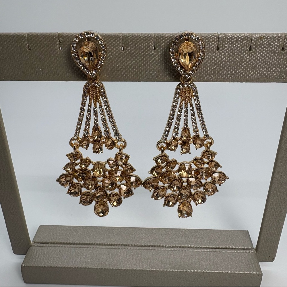 Long Champagne Crystal And Gold Dangle Teardrop Cluster Drop Earrings